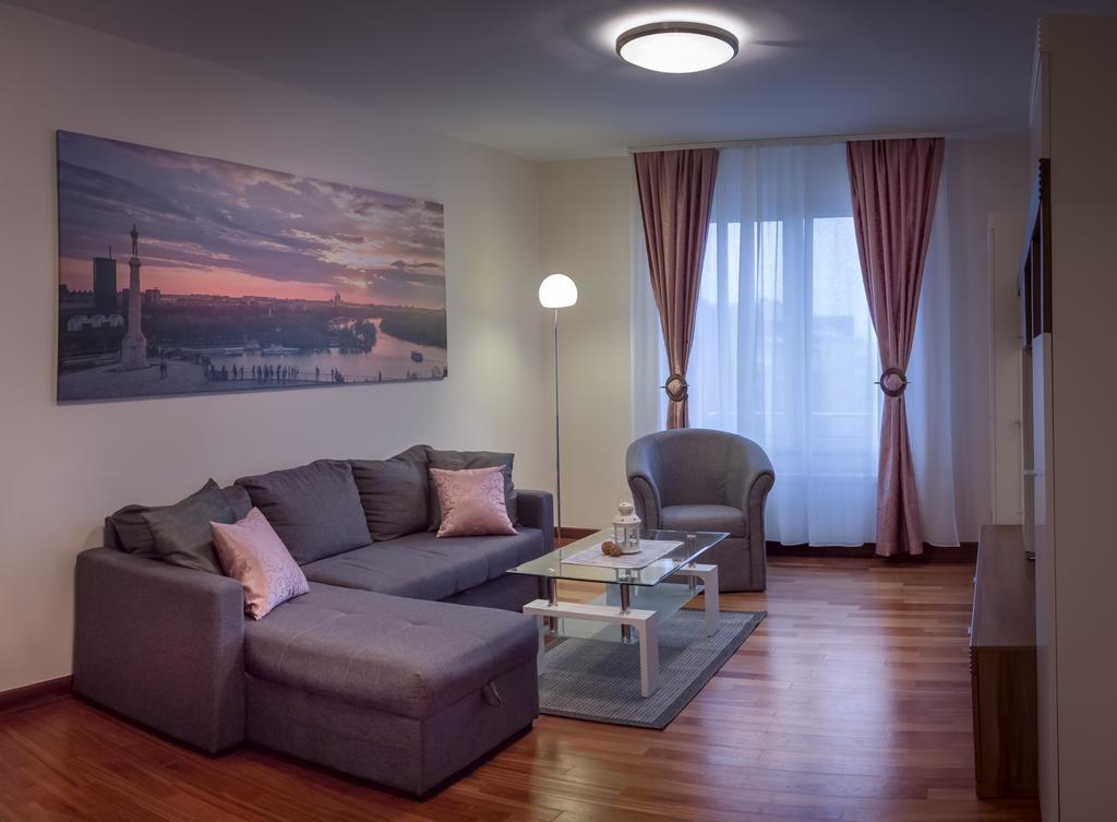 Feel Belgrade Apartments Room photo